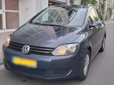 Gebraucht VW Golf Plus Cross 105 PS (77 kW) 2010 Blau Kleinwagen