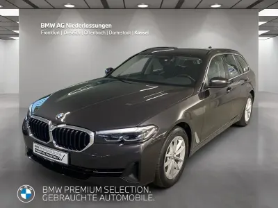 Gebraucht BMW 520 190 PS (139 kW) 2023 Grau Limousine