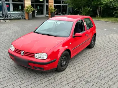 Gebraucht VW Golf IV 101 PS (74 kW) 2000 Rot Kleinwagen
