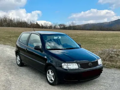 Gebraucht VW Polo 60 PS (44 kW) 2001 Schwarz Kleinwagen