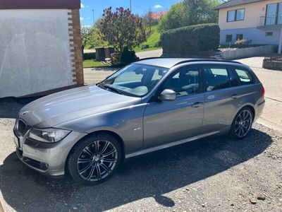 gebraucht BMW 318 d Bi-Xenon, AHK, SHZ, TÜV neu