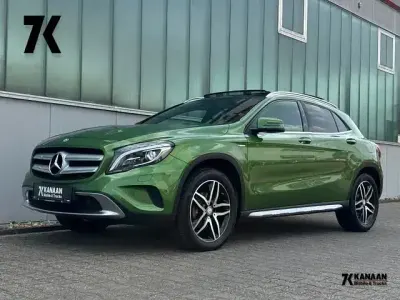 Gebraucht Mercedes GLA200 Urban 136 PS (100 kW) 2017 Grün SUV