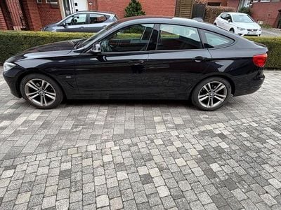 Gebraucht BMW 320 Gran Turismo Sport Line 190 PS (139 kW) 2015 Schwarz Limousine