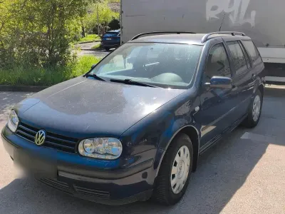 Gebraucht VW Golf IV 101 PS (74 kW) 2000 Blau Kombi