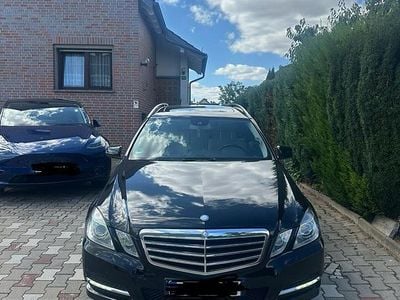 Mercedes E300