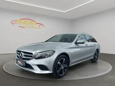 Gebraucht Mercedes C220 194 PS (142 kW) 2019 Silber Kombi