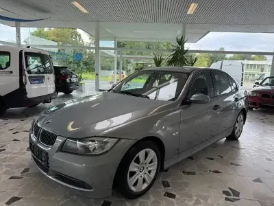 Gebraucht BMW 320 150 PS (110 kW) 2005 Andere Limousine