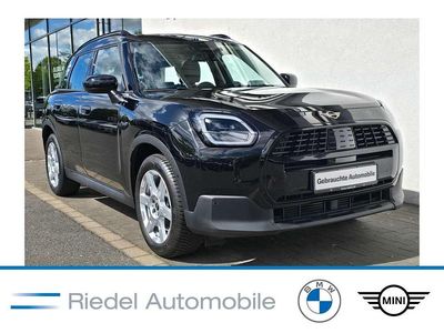 Second-hand Mini Countryman Classic 170 CP (125 kW) 2025 Negru SUV
