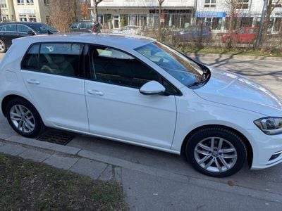 VW Golf VII