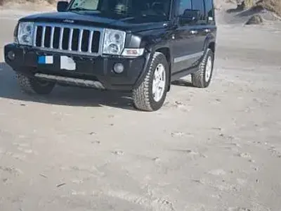 Occasion Jeep Commander Overland 218 ch (160 kW) 2009 Noir SUV