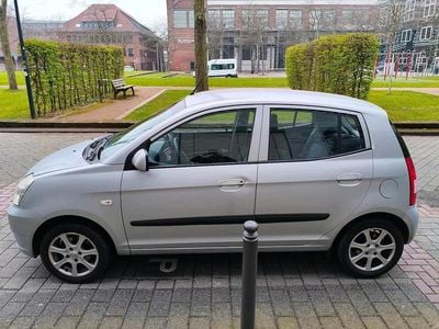 Gebraucht Kia Picanto 69 PS (50 kW) 2006 Silber Kleinwagen