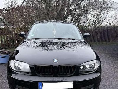 Gebraucht BMW 116 122 PS (89 kW) 2006 Schwarz Kleinwagen