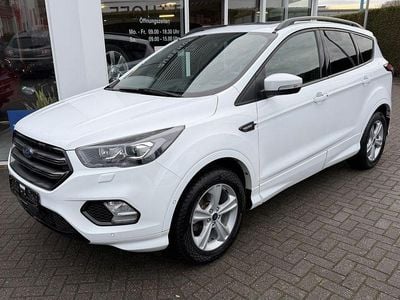 Weiß Gebraucht 2019 Ford Kuga ST-Line SUV | 14.400 € (Fairer Preis)