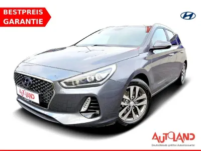 Gebraucht Hyundai i30 120 PS (88 kW) 2017 Grau Kombi