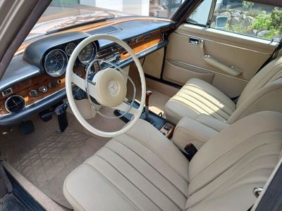 Gebraucht Mercedes 280 SE 200 PS (147 kW) 1971 Gold Limousine