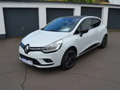 Gebraucht Renault Clio IV Bose Edition 118 PS (86 kW) 2017 Weiß Limousine