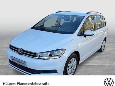 Gebraucht VW Touran Comfortline 150 PS (110 kW) 2022 Weiß Van / Kleinbus