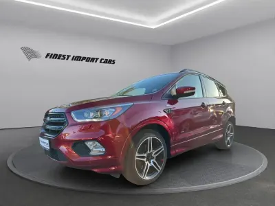 Gebraucht Ford Kuga ST-Line 179 PS (131 kW) 2017 Rot SUV
