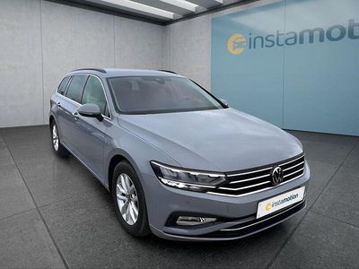 Gebraucht VW Passat 122 PS (89 kW) 2022 Grau Kombi