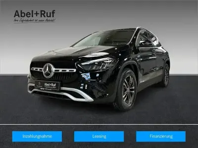 Usata Mercedes GLA200 150 CV (110 kW) 2025 Nero SUV