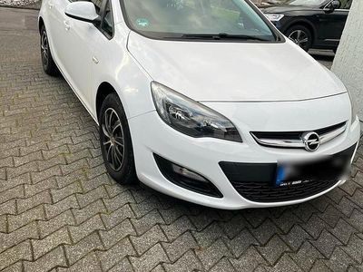 Gebraucht Opel Astra 80 PS (58 kW) 2012 Weiß Kombi