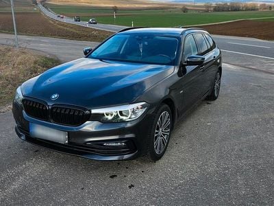 Gebraucht BMW 520 Sport Line 190 PS (139 kW) 2018 Grau Kombi