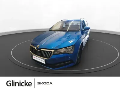 Gebraucht Skoda Superb Ambition 150 PS (110 kW) 2022 Blau Kombi