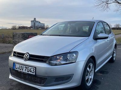 Gebraucht VW Polo Comfortline 86 PS (63 kW) 2010 Silber Kleinwagen