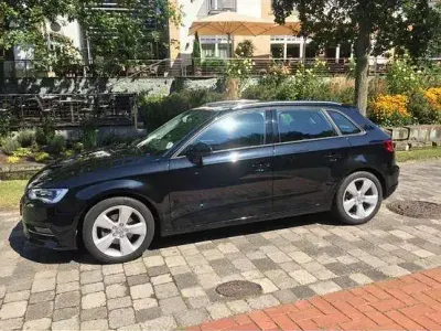 Gebraucht Audi A3 Ambition 125 PS (91 kW) 2015 Schwarz Limousine