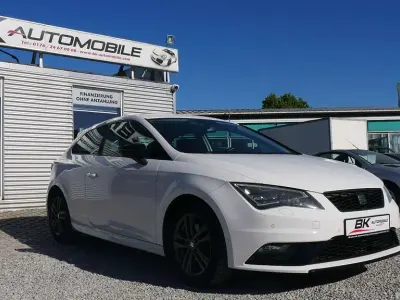 Begagnad Seat Leon FR 140 HK (102 kW) 2014 Vit Sportkupé
