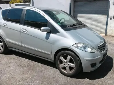 Gebraucht Mercedes A150 95 PS (69 kW) 2006 Silber Kleinwagen