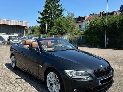 Gebraucht BMW 320 Cabriolet M Sport 184 PS (135 kW) 2011 Schwarz Cabrio