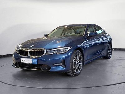 Blau Gebraucht 2020 BMW 330e Sport Line Limousine | 28.860 € (Fairer Preis)