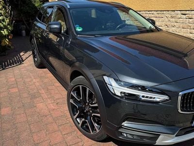 Volvo V90 CC