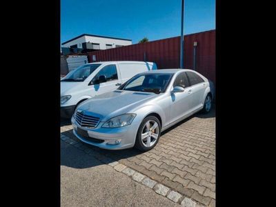 Mercedes S320