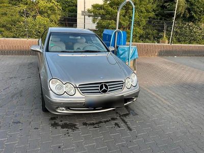 Grau Gebraucht 2003 Mercedes CLK200 Coupé | 3.500 €
