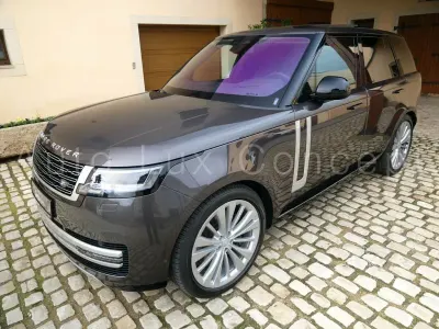 Gebraucht Land Rover Range Rover First Edition 530 PS (389 kW) 2022 Grau SUV