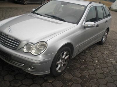 Mercedes C180