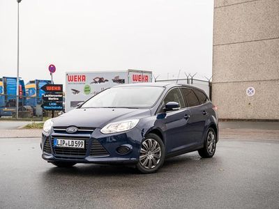 Blau Gebraucht 2013 Ford Focus Kombi | 4.199 € (Fairer Preis)