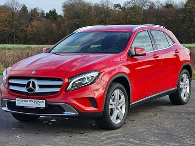Gebraucht Mercedes GLA180 109 PS (80 kW) 2016 Jupiterrot  unilack SUV