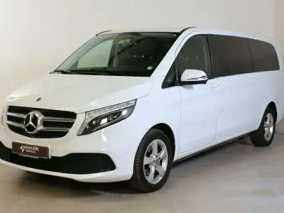 Gebraucht Mercedes V220 163 PS (119 kW) 2022 Weiß Van / Kleinbus