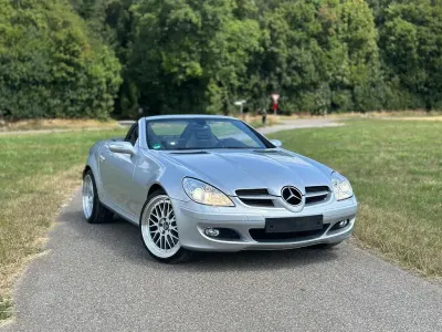 Gebraucht Mercedes SLK280 230 PS (169 kW) 2006 Silber Cabrio