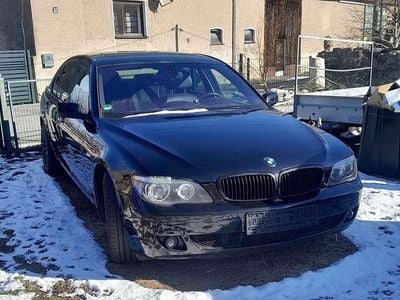 Gebraucht BMW 750L 367 PS (269 kW) 2006 Limousine