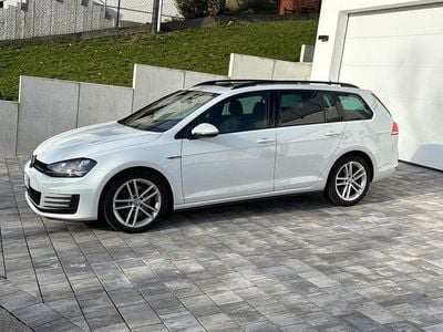Gebraucht VW Golf VII R-line 184 PS (135 kW) 2016 Weiß Kombi