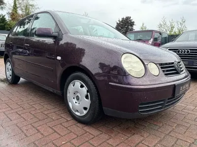 Gebraucht VW Polo Comfortline 64 PS (47 kW) 2003 Violet Limousine