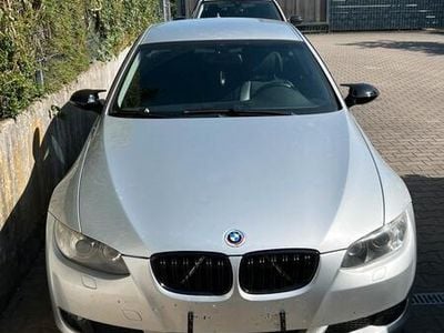 BMW 325