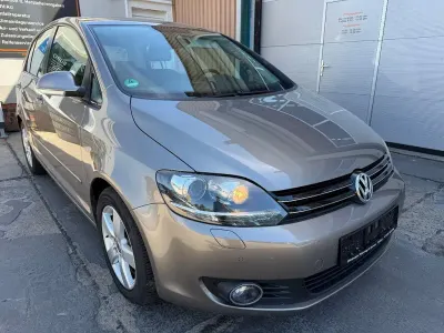 Gebraucht VW Golf Plus Cross Comfortline 105 PS (77 kW) 2010 Braun Limousine