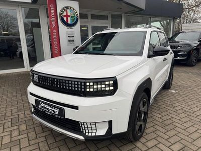 Neu Fiat Grande Panda La Prima 101 PS (74 kW) 2025 Kleinwagen