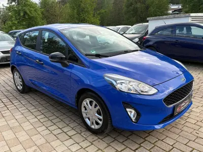 Usata Ford Fiesta Cool & Connect 101 CV (74 kW) 2018 Blu Utilitaria
