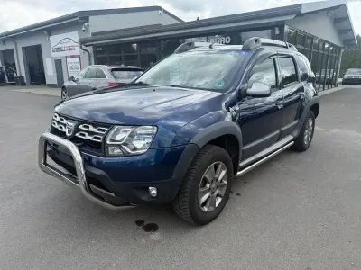 Gebraucht Dacia Duster Prestige 109 PS (80 kW) 2016 Blau SUV